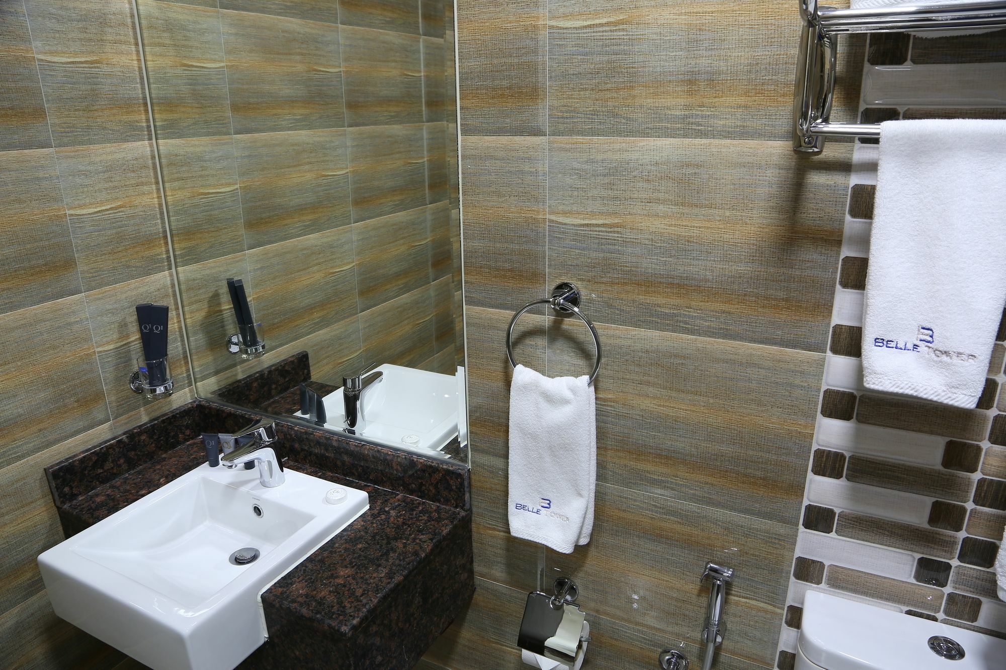 Belle Tower Apartments มานามา ภายนอก รูปภาพ